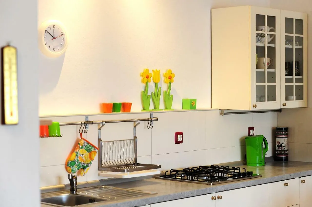 Apartment Green Garden Pula 0*,  Croatia